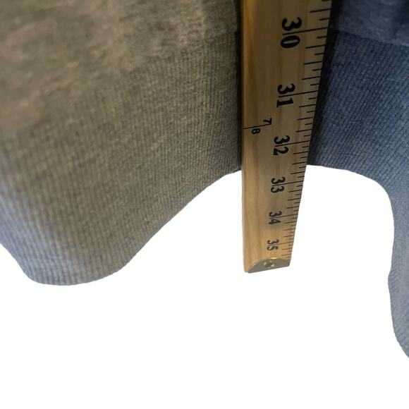 Torrid Women's Plus Size 5 Grey Elbow Sleeve Eyelet Flutter Sweater - Picture 8 of 8